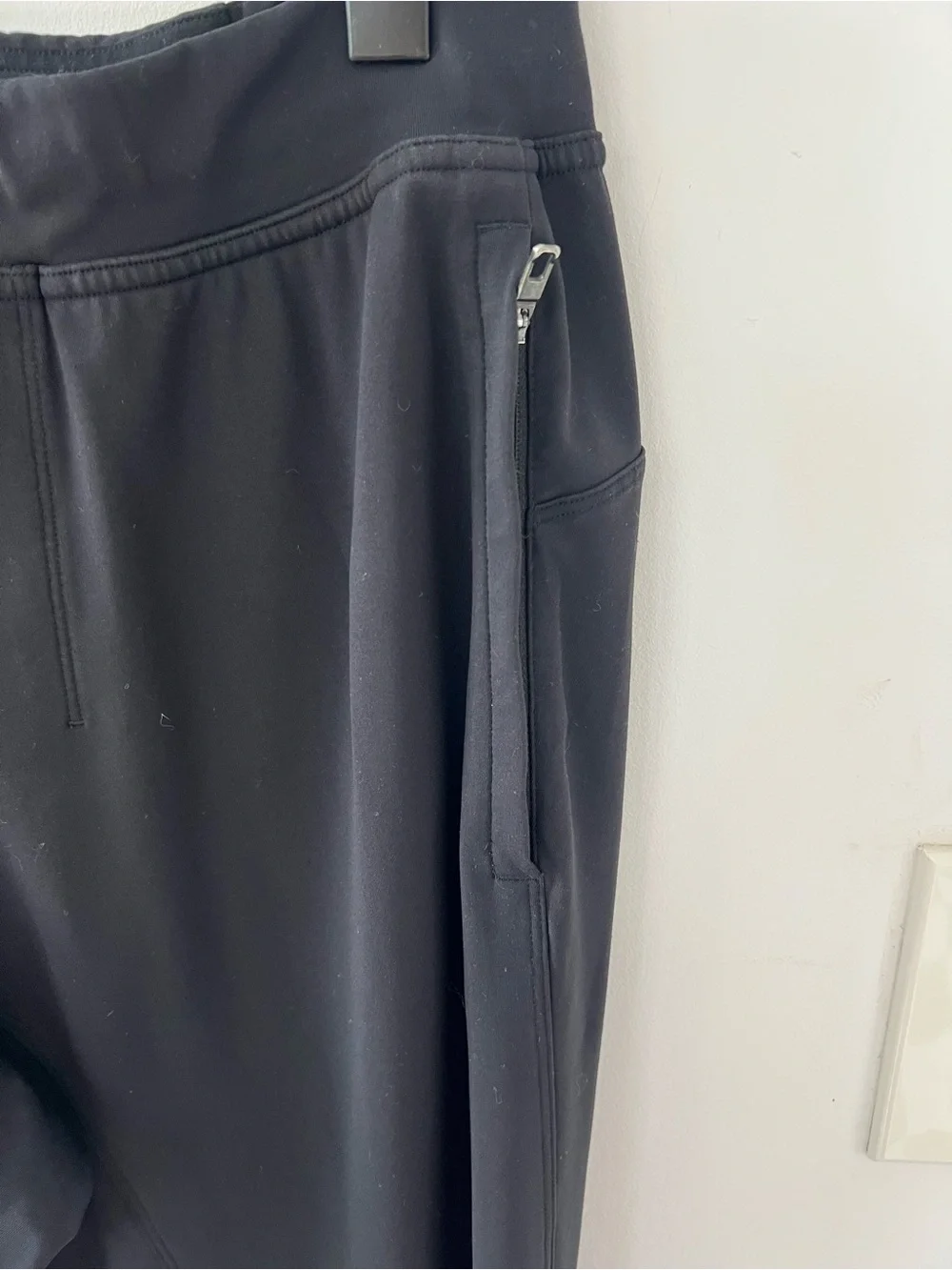 Lululemon surge Jogger  men’s Pants hiking camping casual activewear Medium - Picture 12 of 16